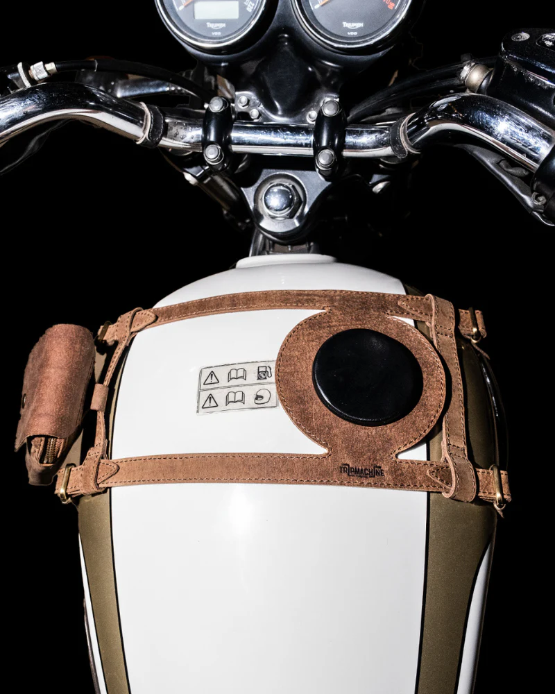 tank strap right side fuel inlet - Image 7