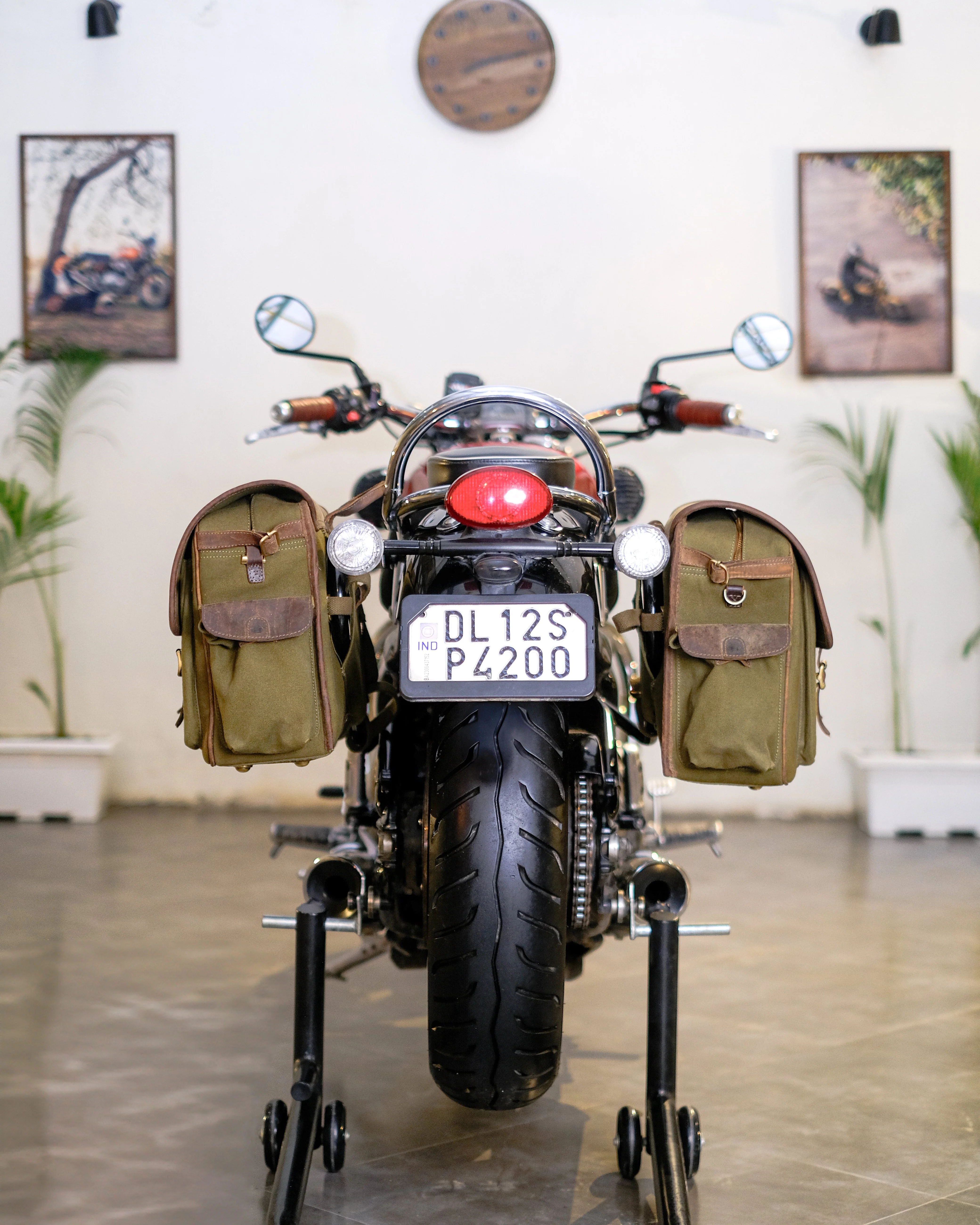 expedition saddlebag for speedmaster - Image 31