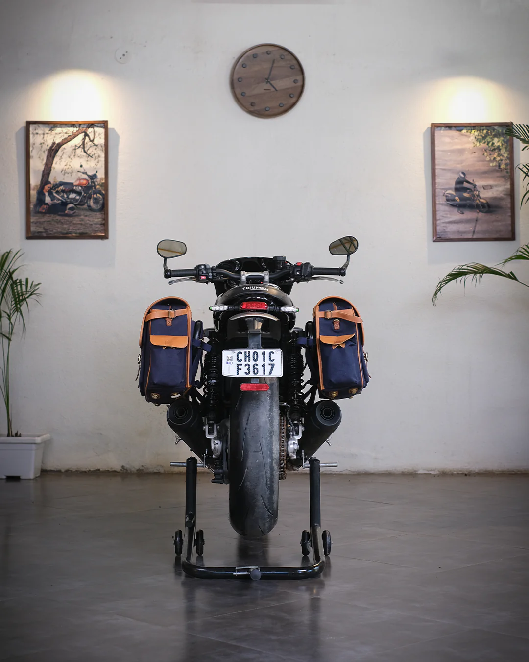 expedition saddlebag for speed twin/thruxton 1200 - Image 70
