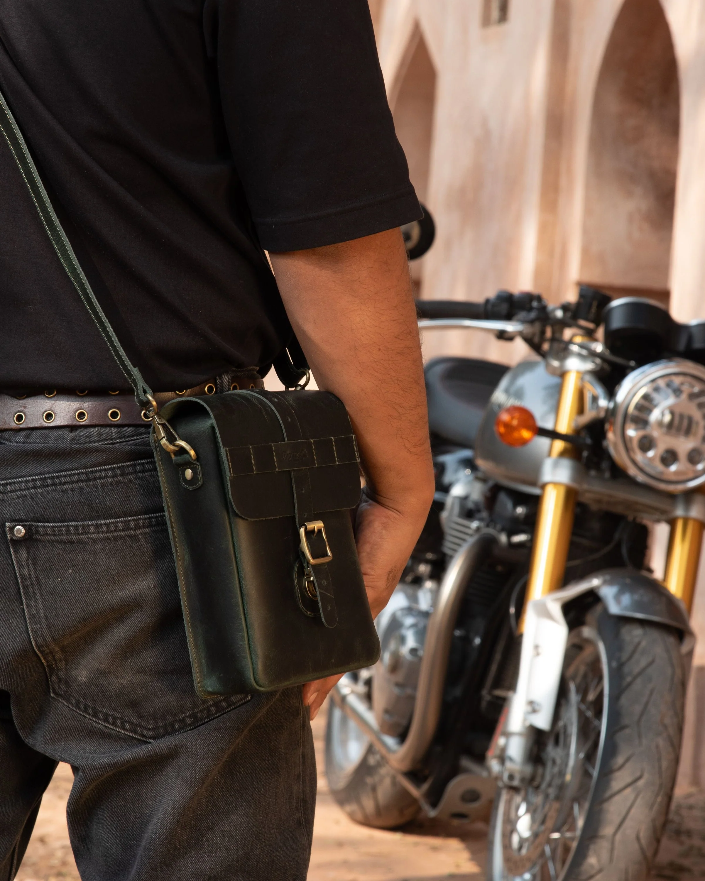 moto sling bag - Image 63