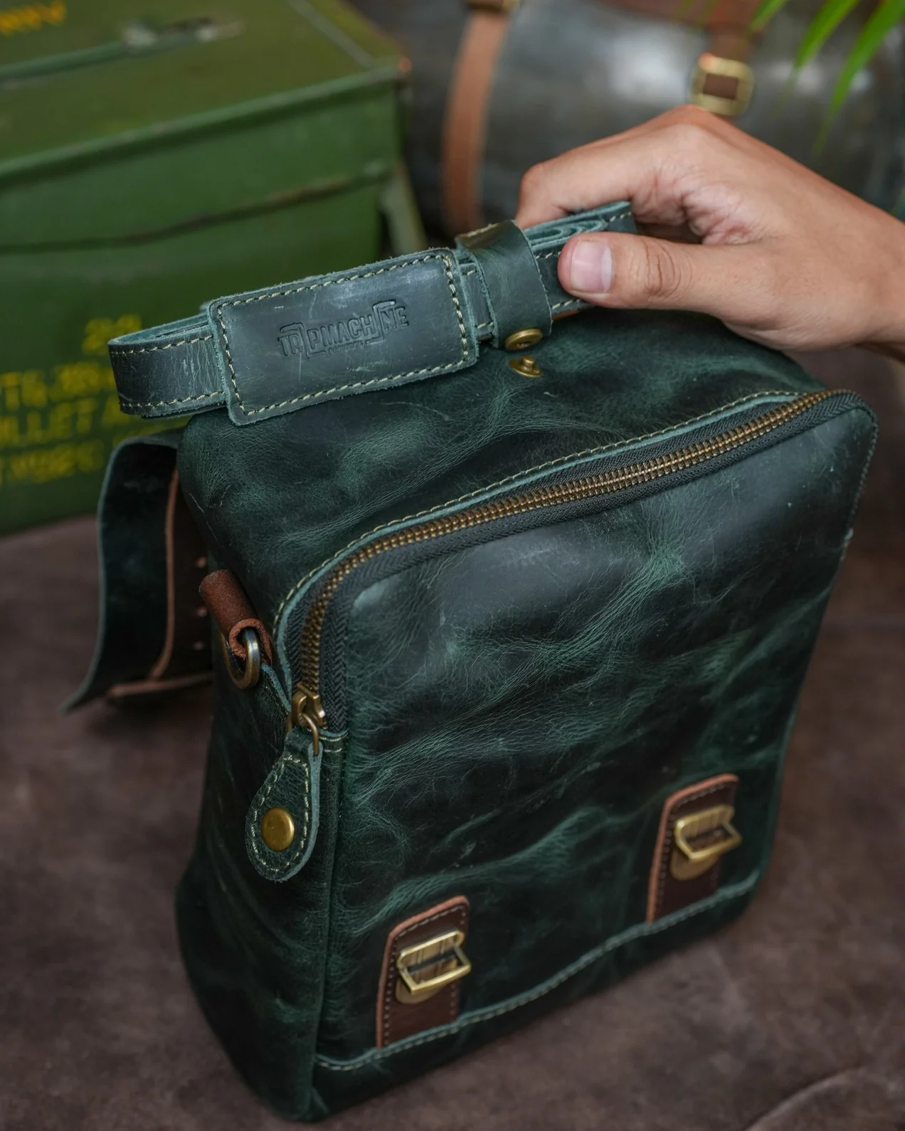 tank and tail bag - Image 12