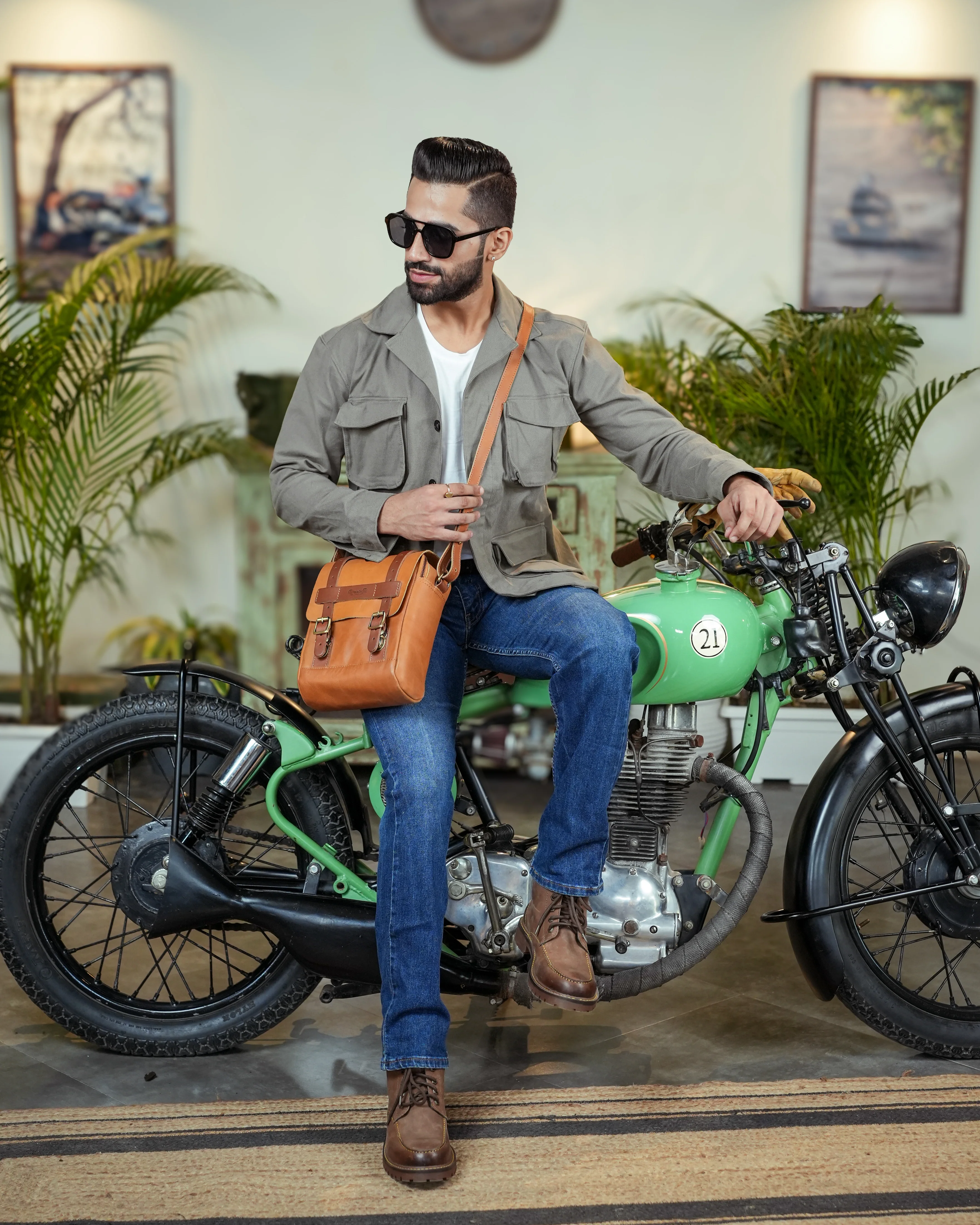 tank and tail bag - Image 64
