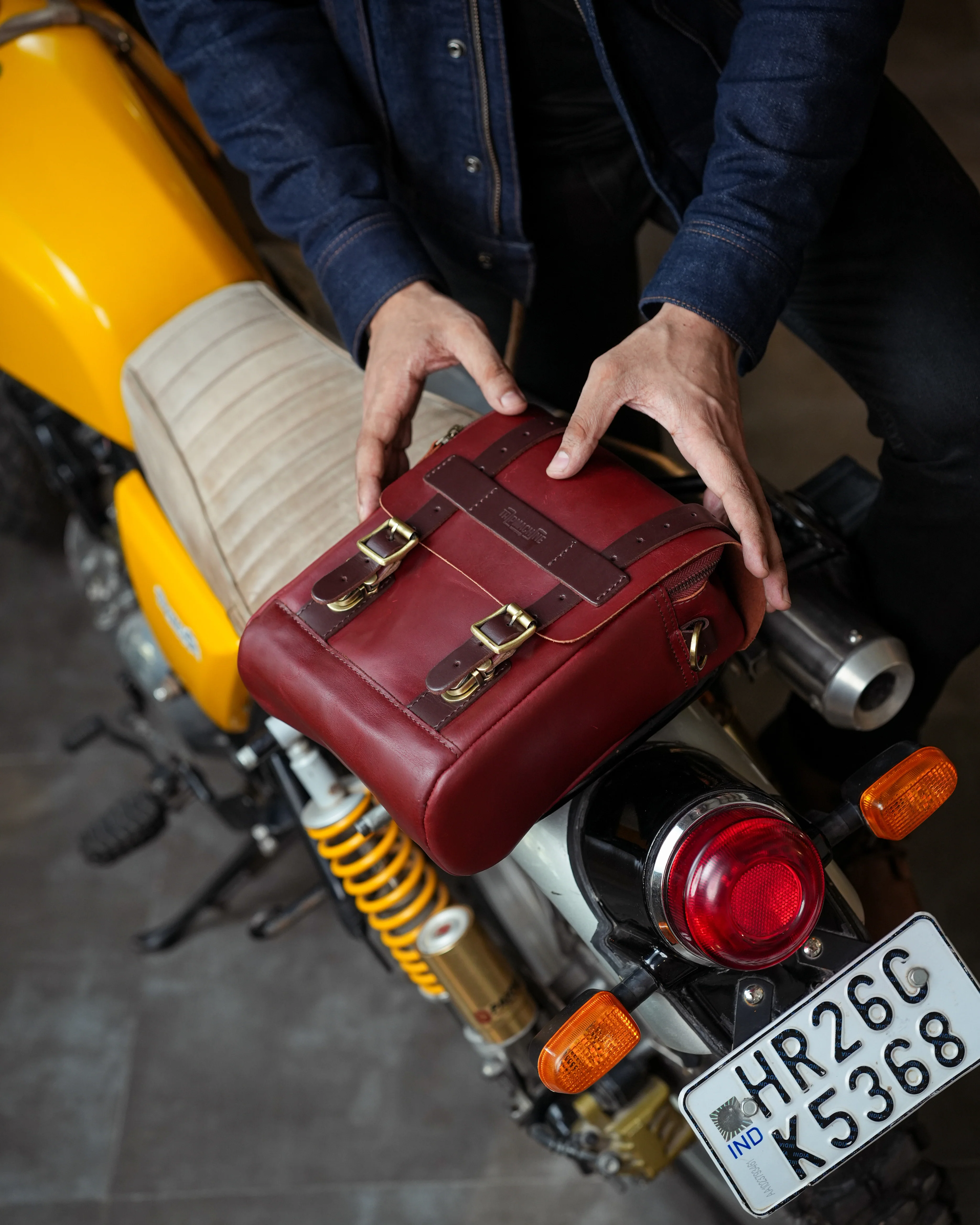tank and tail bag - Image 77