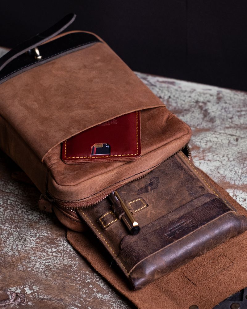 thigh bag - Image 11
